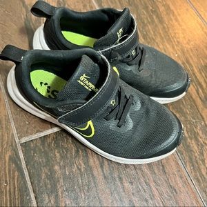 Nike boy shoes
